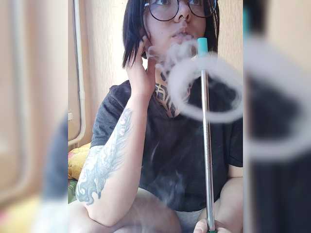 -Yourgirl's BongaCams show and profile