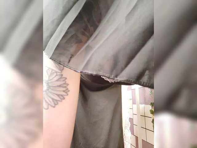 -Yourgirl's BongaCams show and profile