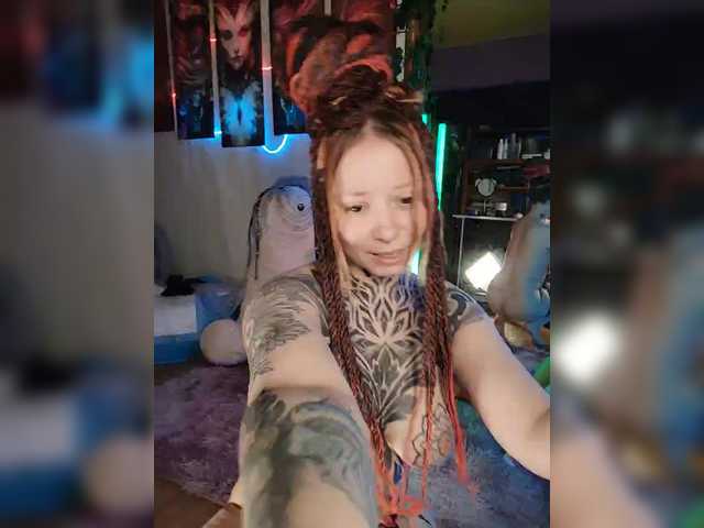 -Yourgirl's BongaCams show and profile