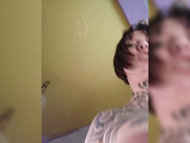 -Yourgirl's BongaCams profile