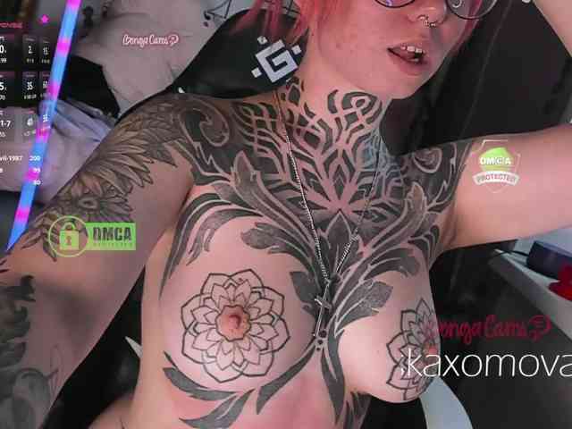 -Yourgirl webcam