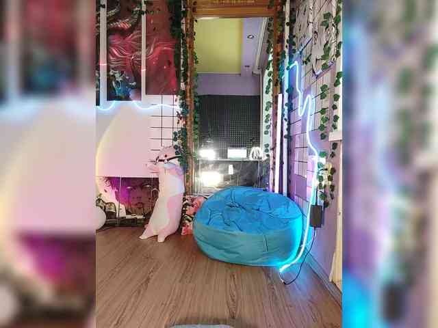 -Yourgirl webcam