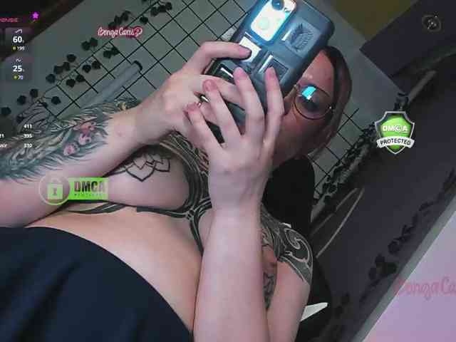 -Yourgirl webcam