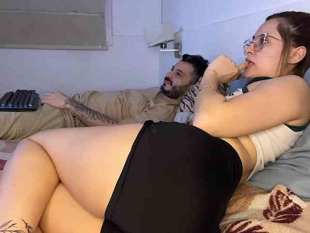 ArgentineHotCouple webcam