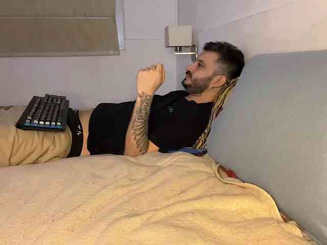 ArgentineHotCouple's webcam live show