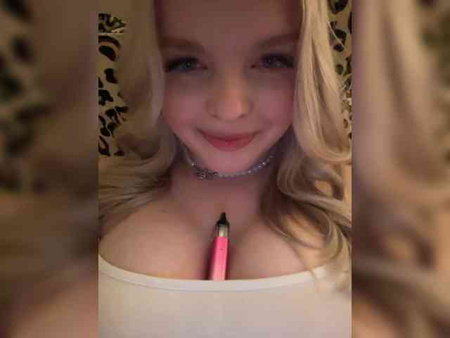 sakuraans webcam