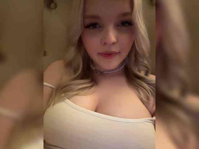 sakuraans webcam