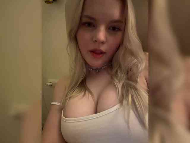 sakuraans webcam