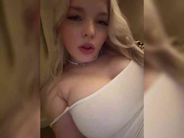 sakuraans webcam