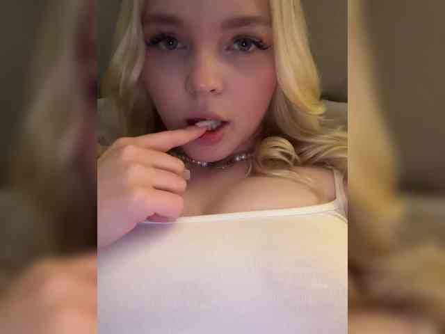 sakuraans webcam