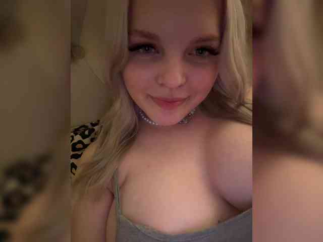 sakuraans webcam