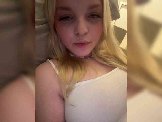 sakuraans webcam