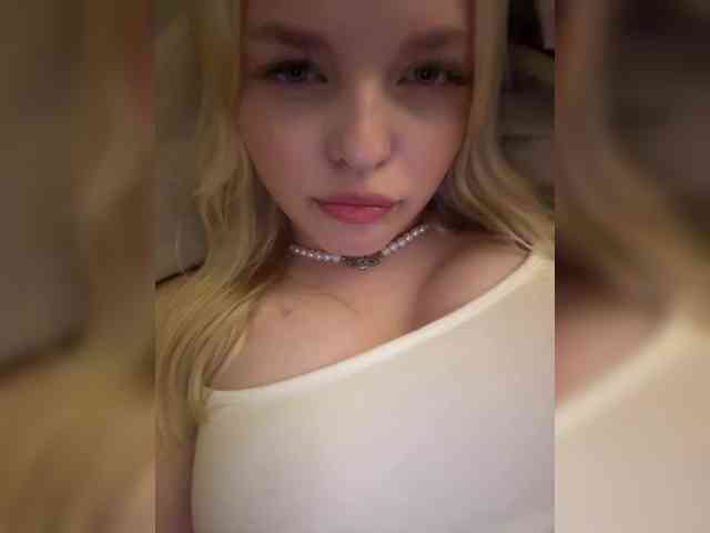 sakuraans webcam