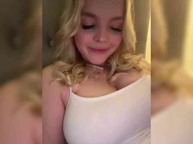 sakuraans webcam