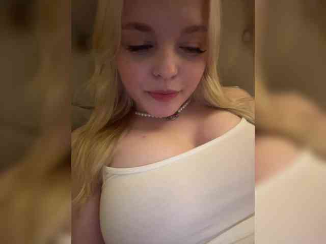 sakuraans webcam