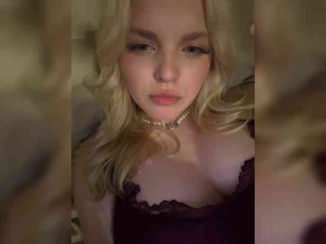 sakuraans webcam