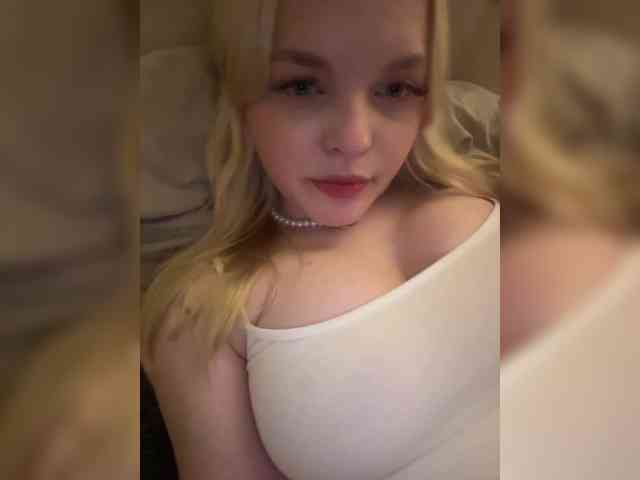 sakuraans webcam