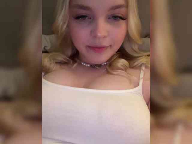sakuraans webcam