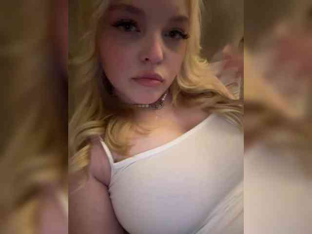 sakuraans webcam