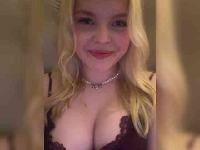 sakuraans webcam