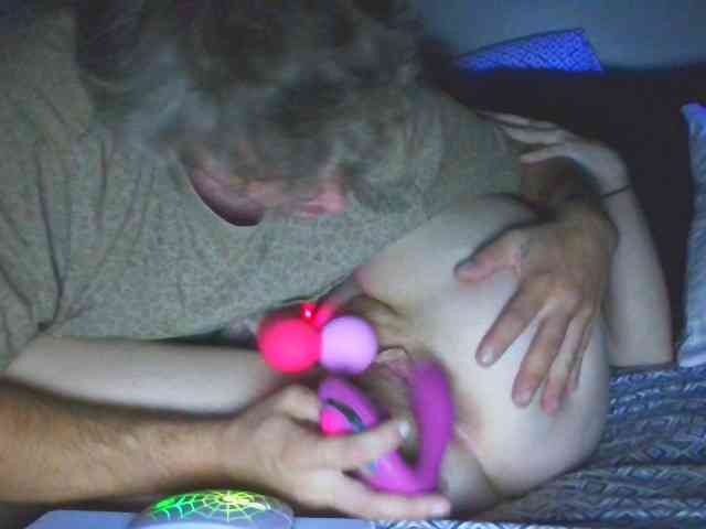 KinkyMinxie webcam