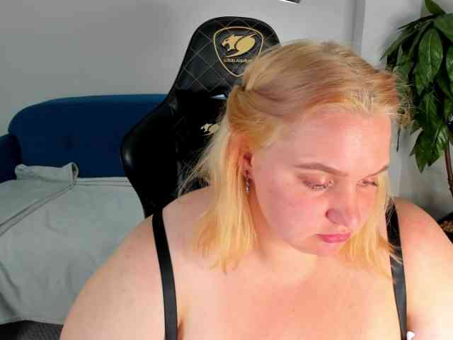 BagiraBBW webcam
