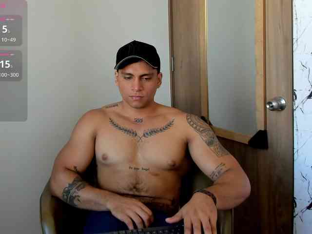 Nicolasmontoya Live Webcam on BongaCams