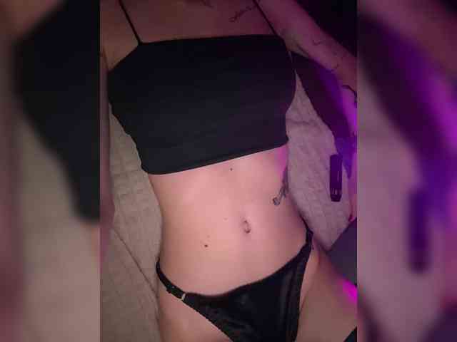 HorneyDiwazz webcam