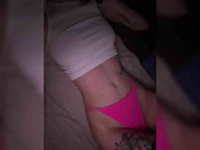 HorneyDiwazz webcam