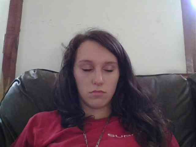 Brunettebabexo3a webcam