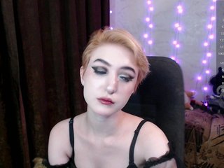MilanaThorn Porn Show