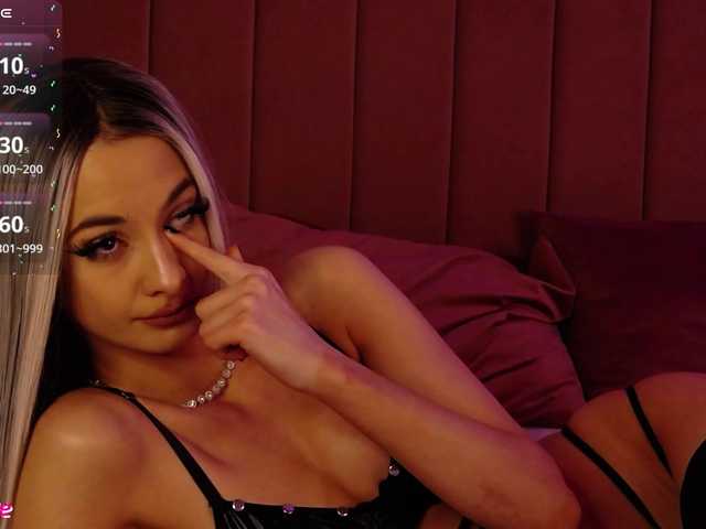 PinkySparkss's BongaCams show and profile