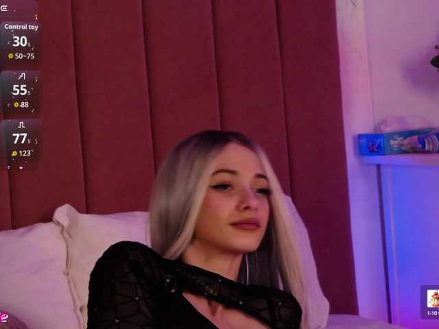 PinkySparkss's BongaCams show and profile