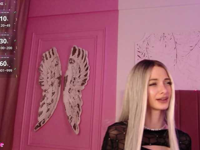 PinkySparkss's BongaCams show and profile