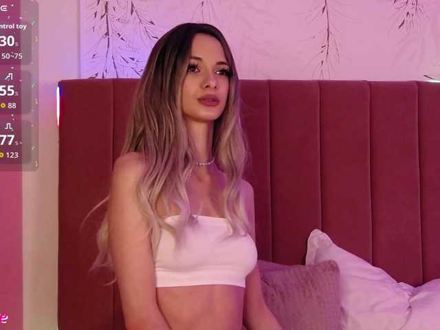 PinkySparkss's BongaCams show and profile