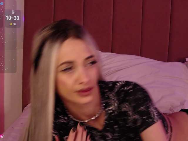 PinkySparkss's BongaCams show and profile