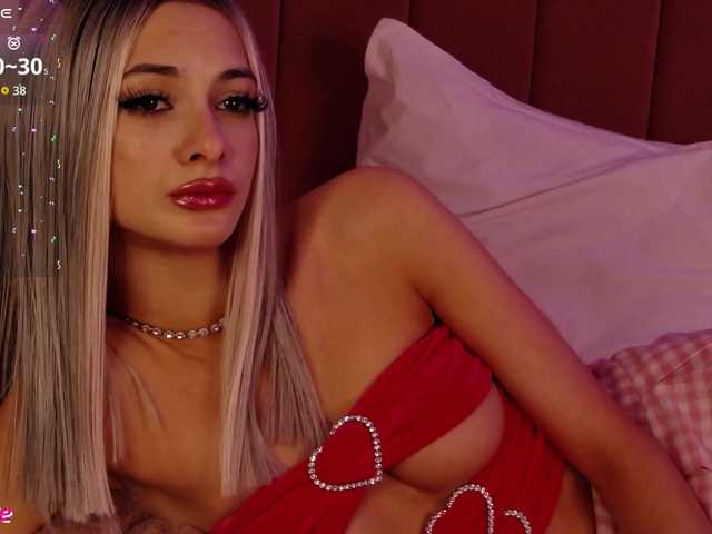 PinkySparkss's BongaCams show and profile