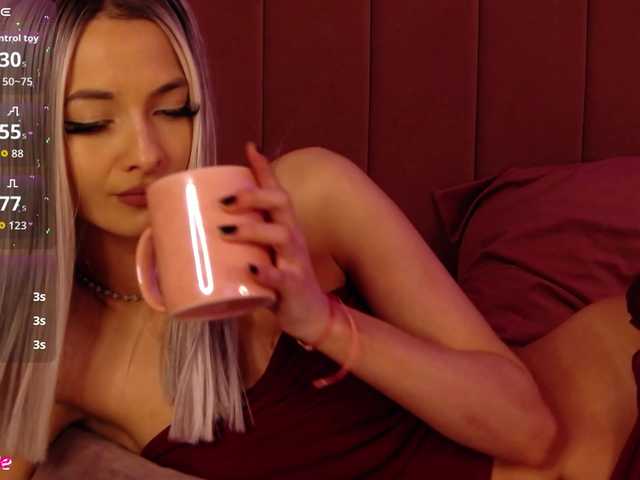 PinkySparkss's BongaCams show and profile