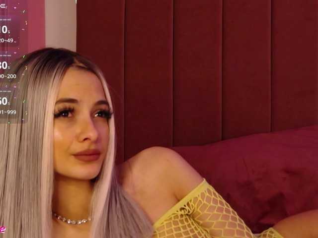 PinkySparkss's BongaCams show and profile