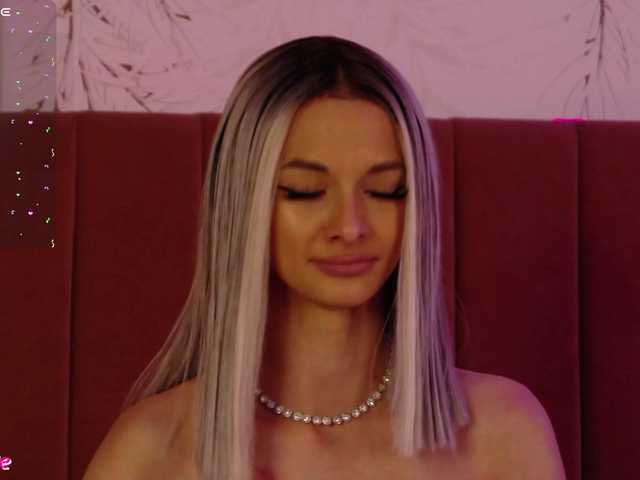 PinkySparkss's BongaCams show and profile