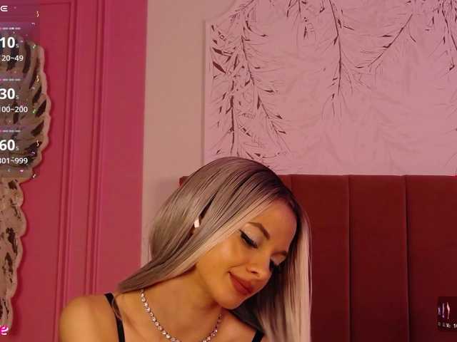 PinkySparkss's BongaCams show and profile