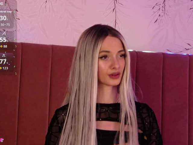 PinkySparkss's BongaCams show and profile