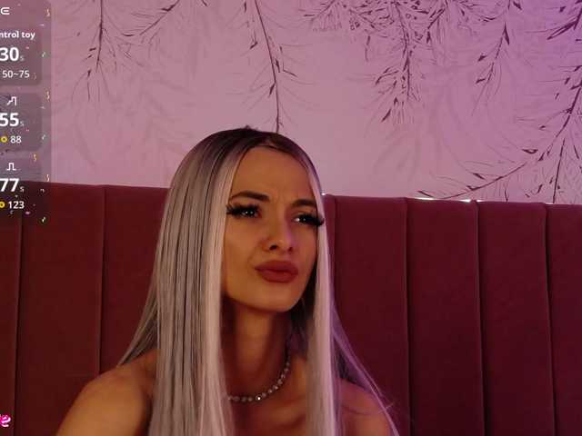 PinkySparkss's BongaCams show and profile