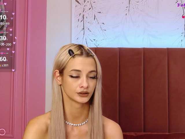  PinkySparkss chat room