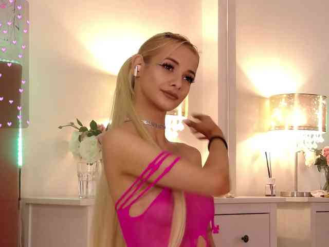PinkySparkss webcam