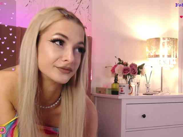 real webcam PinkySparkss