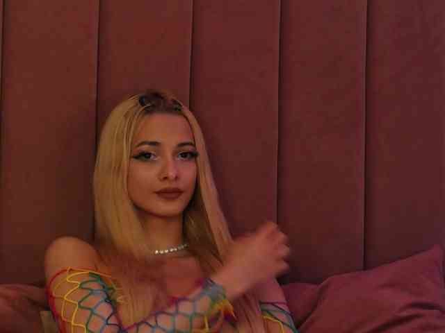 PinkySparkss webcam