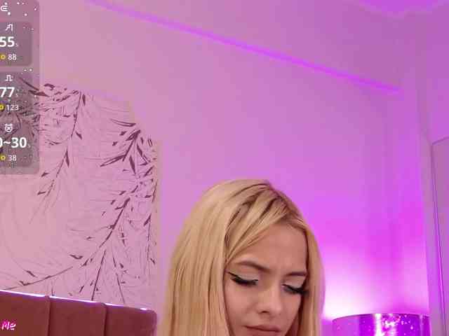 PinkySparkss webcam