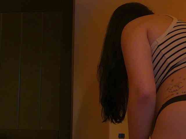 GuiltyKisses webcam