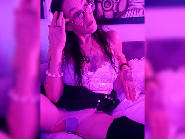 Fecfec91111's BongaCams show and profile